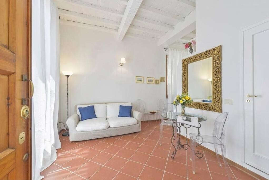 Apartment Ur-nest Window On Arno *